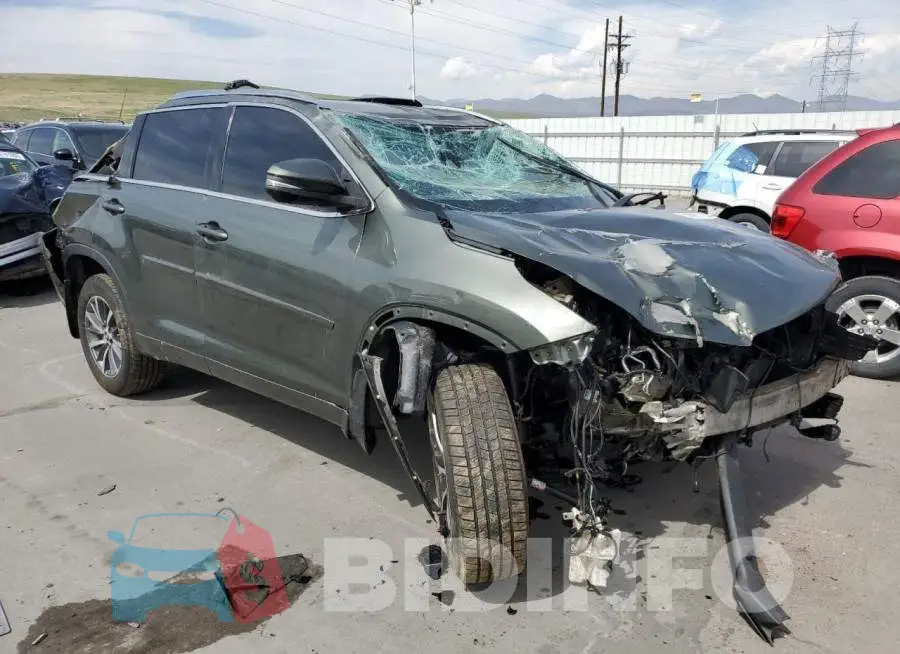 5TDJZRFHXHS477670 Photo# 4