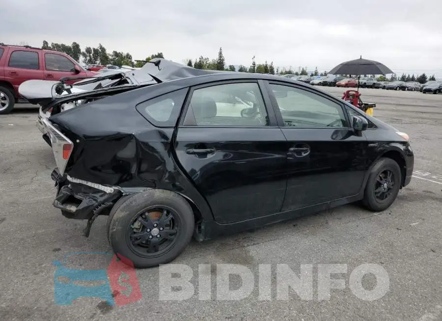 JTDKN3DU8F1882546 Photo# 3