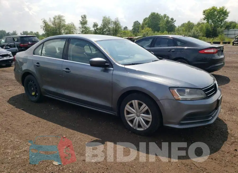 3VW167AJ1HM330187 Photo# 4