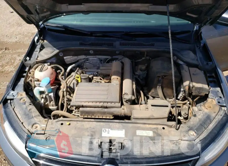 3VW167AJ8HM337668 Photo# 11