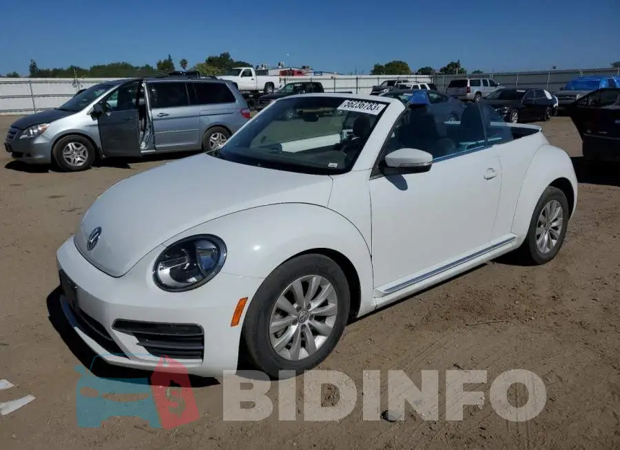 3VW5DAAT6KM501822 Photo# 1