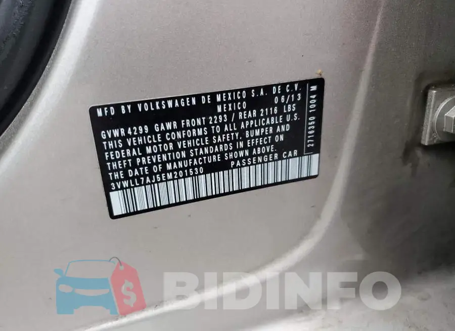 3VWLL7AJ5EM201530 Photo# 12