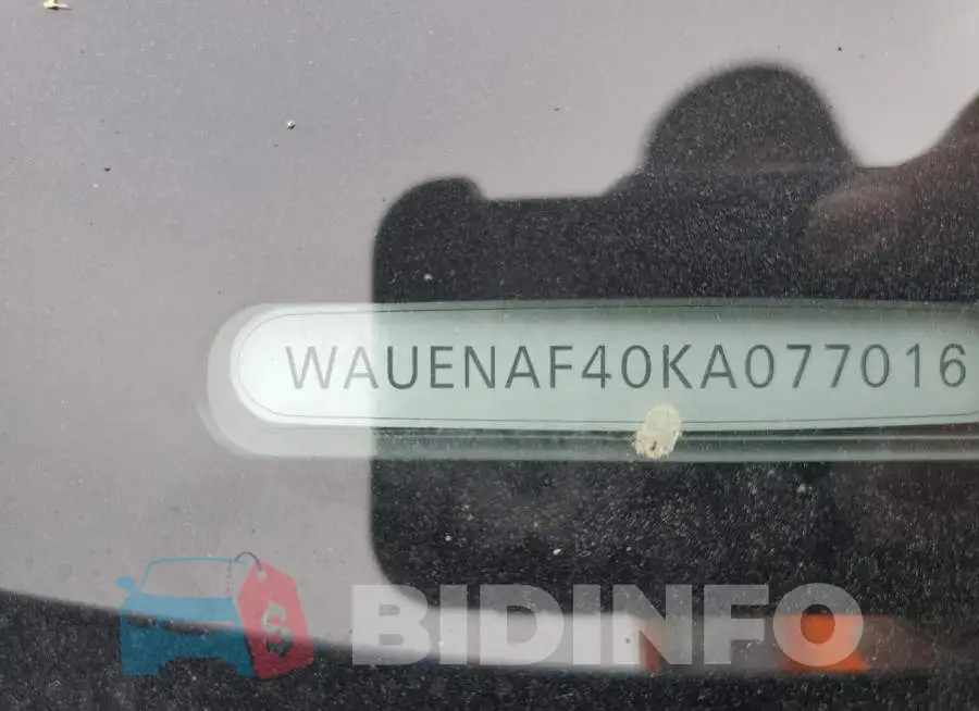 WAUENAF40KA077016 Photo# 12