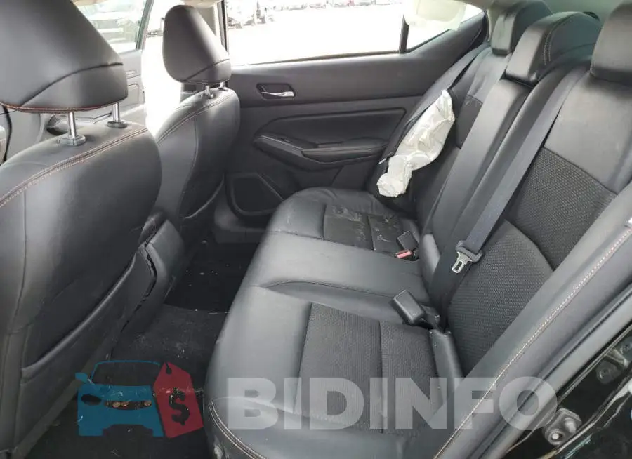 1N4BL4CV5KC123847 Photo# 10