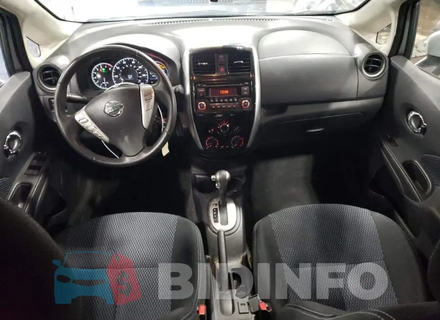 3N1CE2CP5FL408236 Photo# 8