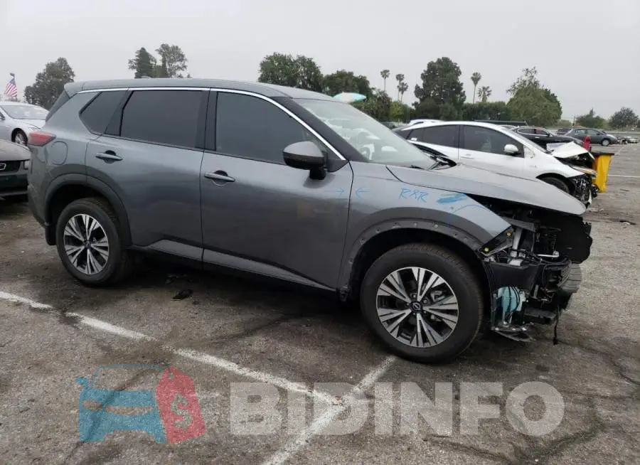 5N1BT3BA5PC692932 Photo# 4