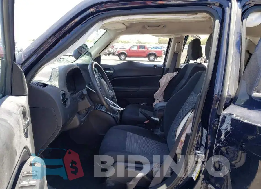 1C4NJRFB7HD173227 Photo# 7