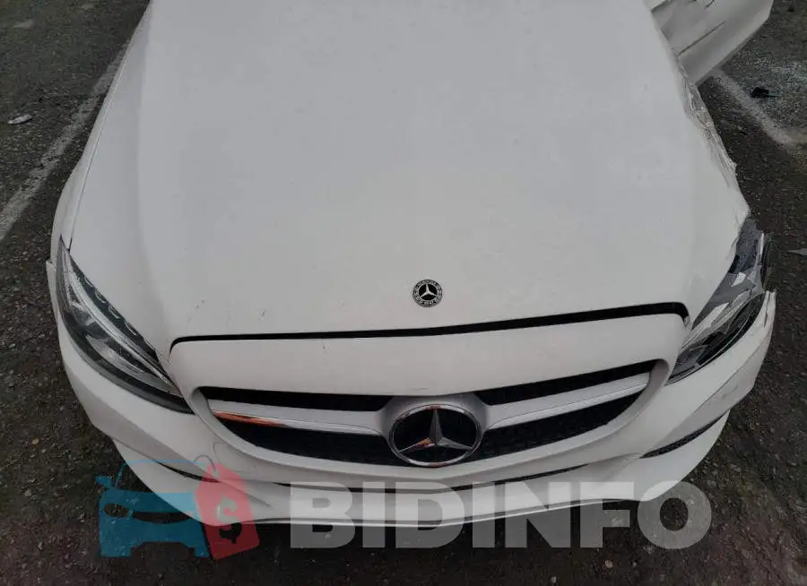 WDDWJ4JB3JF728172 Photo# 11