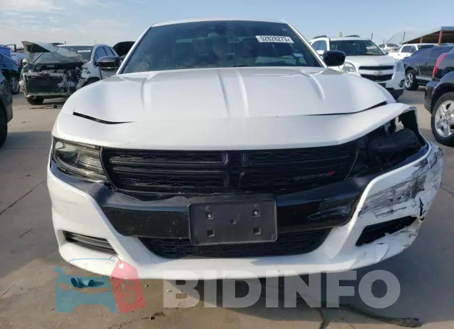 2C3CDXBG2KH576471 Photo# 5