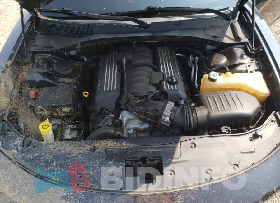 2C3CDXGJ8GH301828 Photo# 11