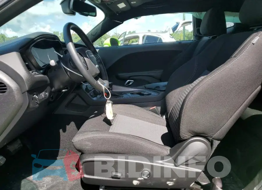 2C3CDZAG0PH527533 Photo# 7