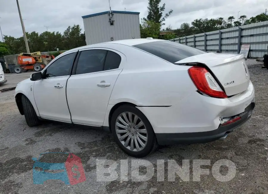 1LNHL9DK0EG609707 Photo# 2