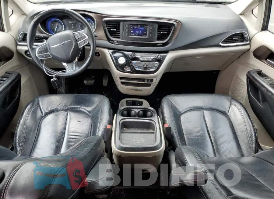 2C4RC1BG3HR627419 Photo# 8