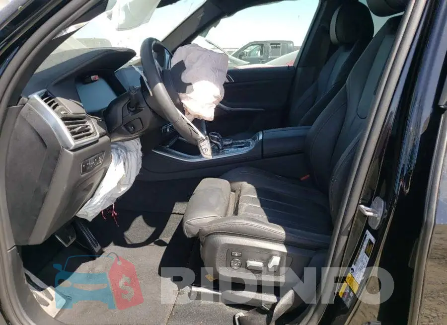 5UXTA6C0XM9D50974 Photo# 7