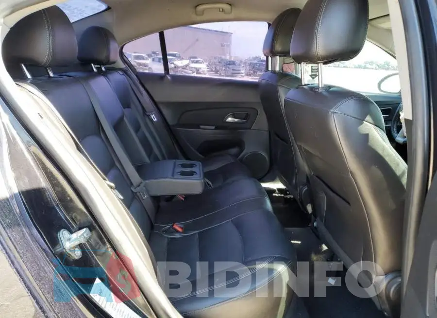 1G1PF5SB6G7134482 Photo# 10