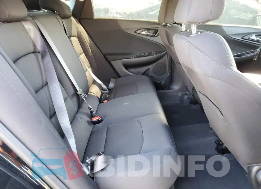 1G1ZG5ST7NF205819 Photo# 10