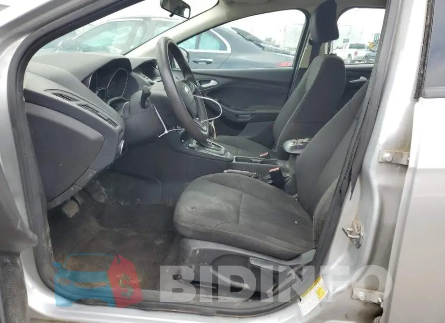 1FADP3F26HL262774 Photo# 7