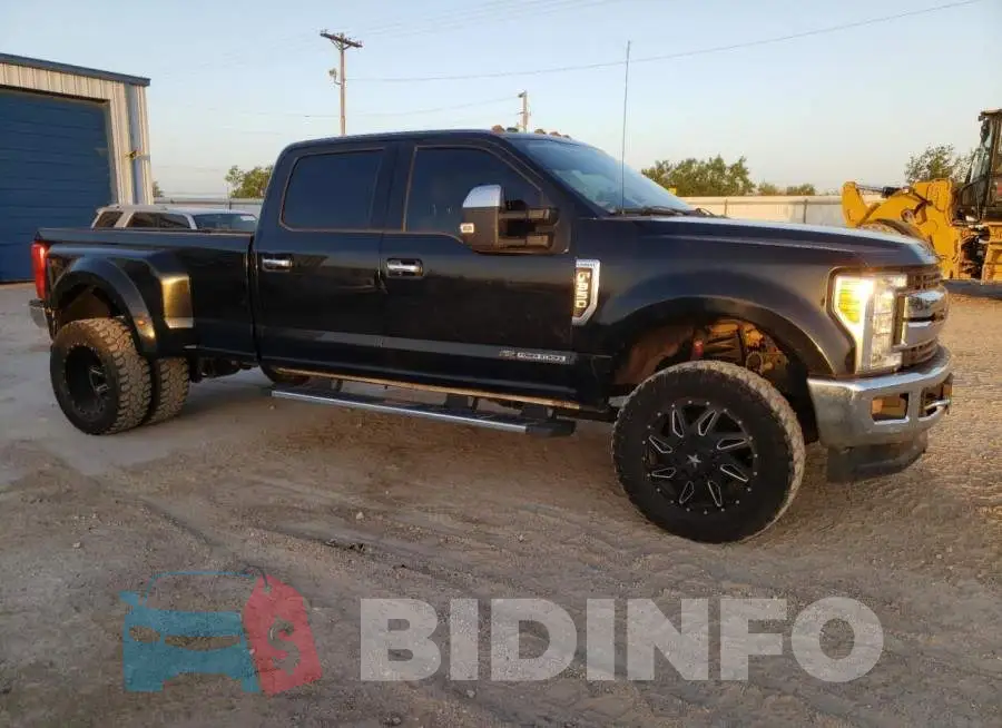 1FT8W3DT6HEB74712 Photo# 4