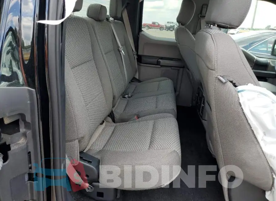 1FTFX1EG4JFB03826 Photo# 10