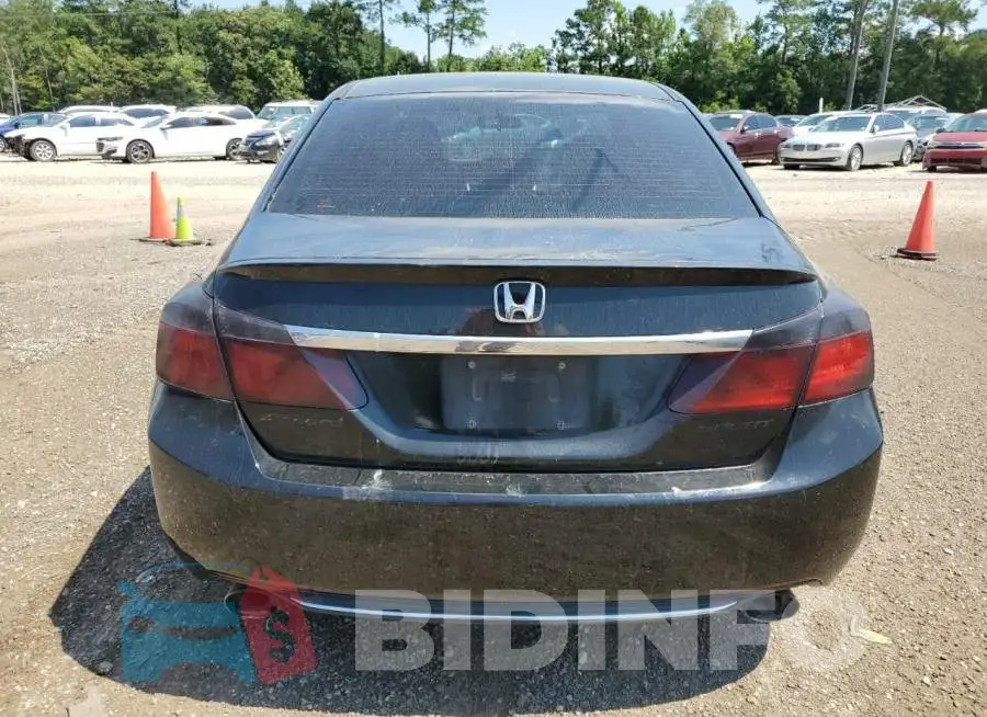 1HGCR2F50EA283312 Photo# 6