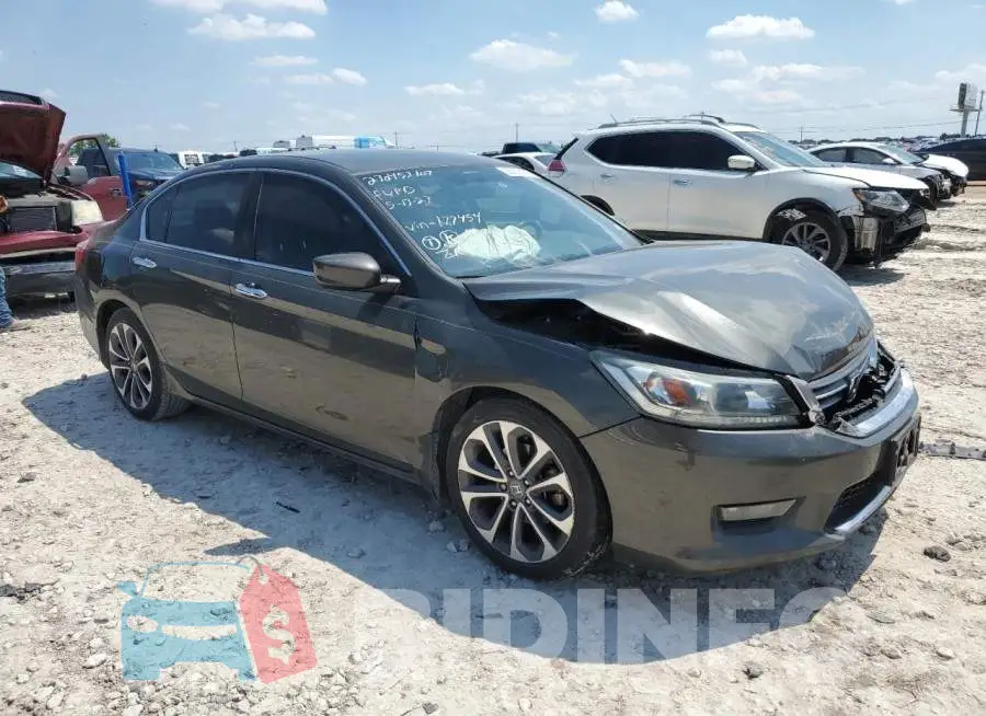 1HGCR2F55EA177454 Photo# 4