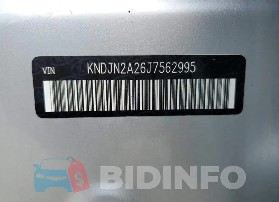 KNDJN2A26J7562995 Photo# 12