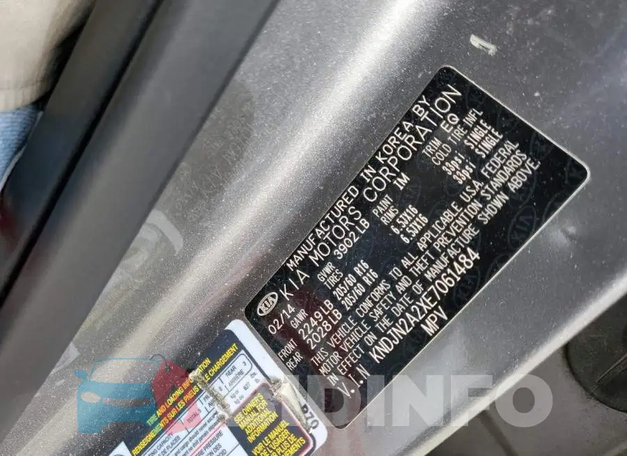 KNDJN2A2XE7061484 Photo# 12