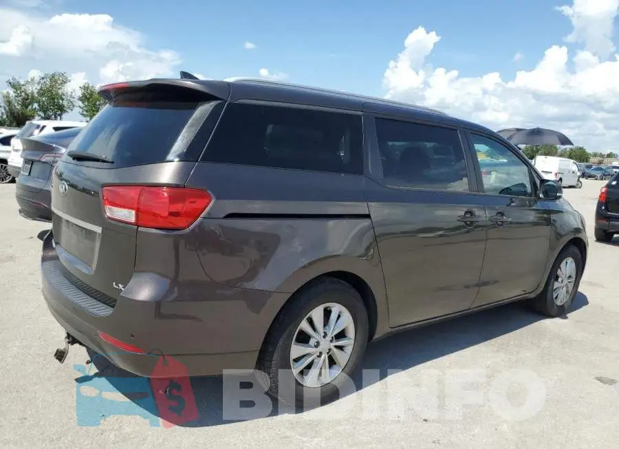 KNDMB5C1XH6247015 Photo# 3
