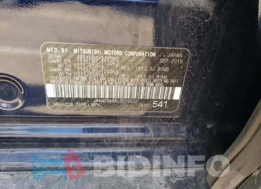 JA4AD3A36LZ012232 Photo# 12