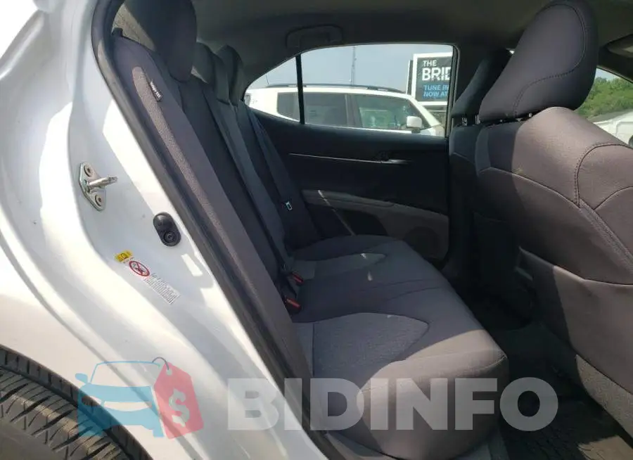 4T1B11HK5JU622584 Photo# 10
