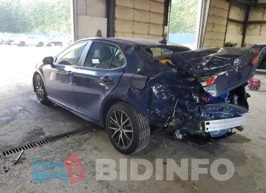 4T1G11AK5PU140268 Photo# 2