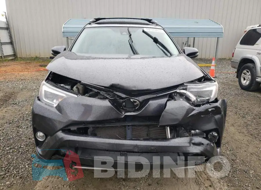 JTMDFREV8JJ184589 Photo# 5