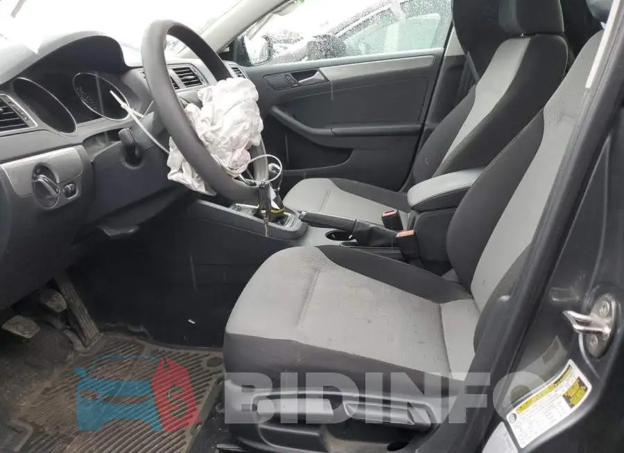3VW167AJ8HM228126 Photo# 7