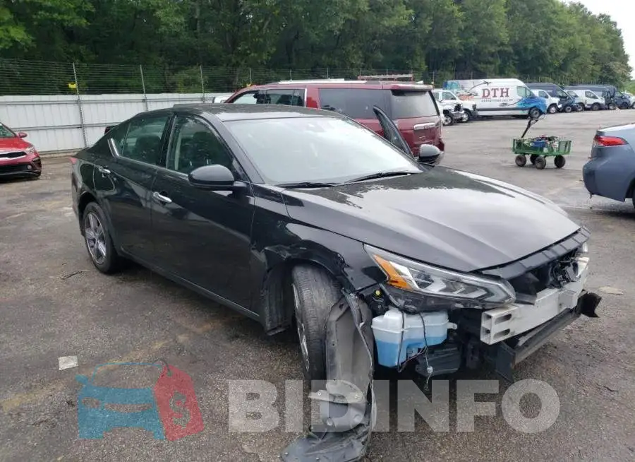 1N4BL4DW6KC135870 Photo# 4