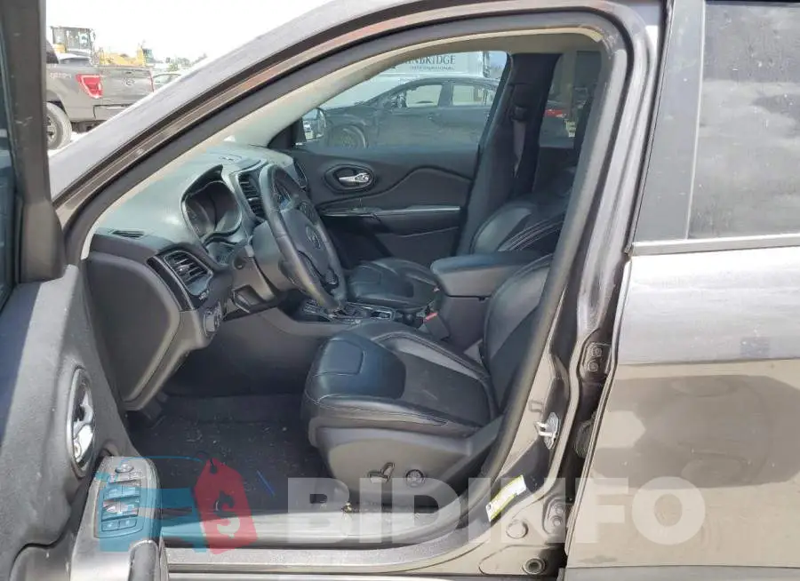 1C4PJLLB6KD490286 Photo# 7