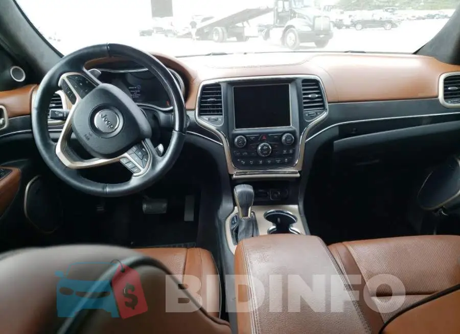 1C4RJFJT2HC955683 Photo# 8