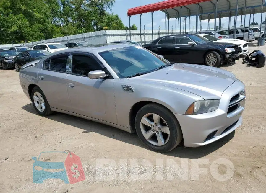 2C3CDXBG4EH265273 Photo# 4