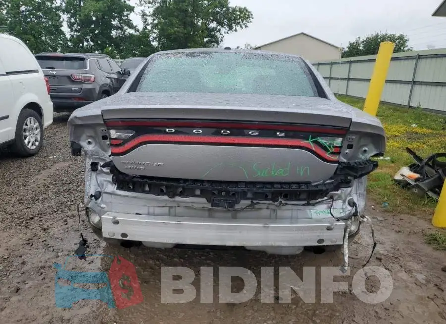 2C3CDXFG5FH742403 Photo# 6