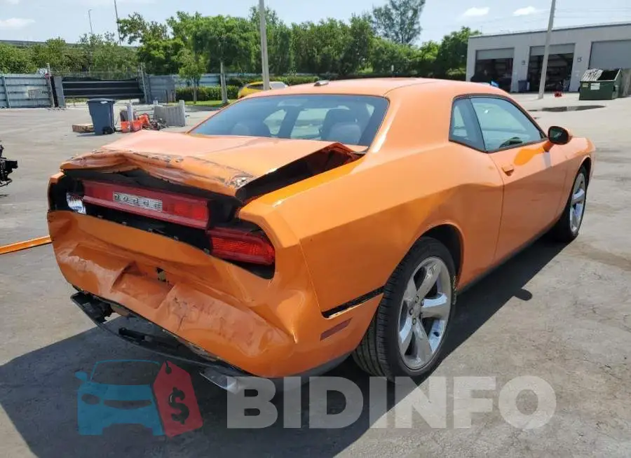 2C3CDYBTXEH158182 Photo# 3
