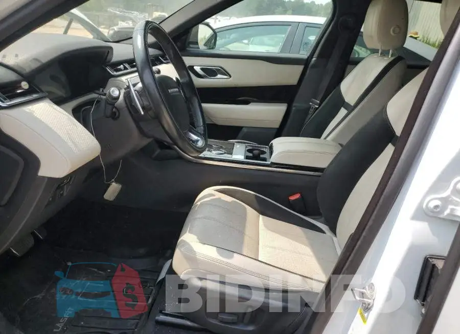 SALYL2RX8JA772708 Photo# 7