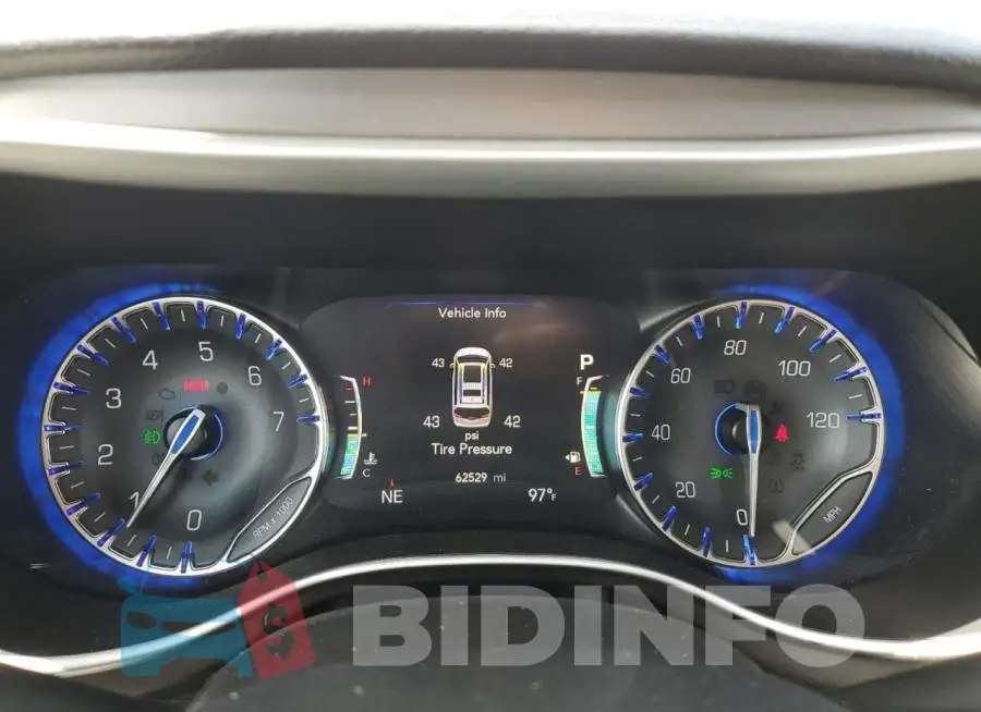 2C4RC1BGXMR527330 Photo# 9