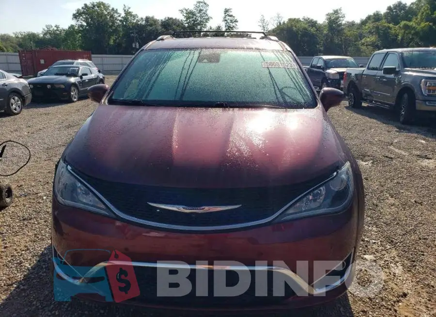 2C4RC1EG1HR614180 Photo# 5