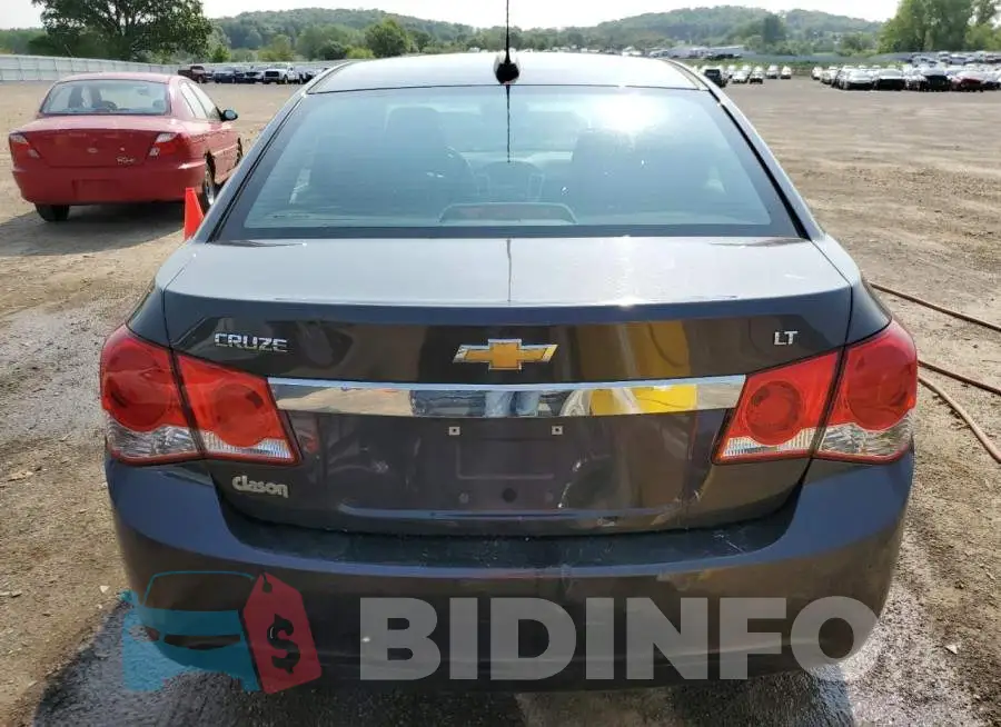 1G1PC5SB8F7274072 Photo# 6