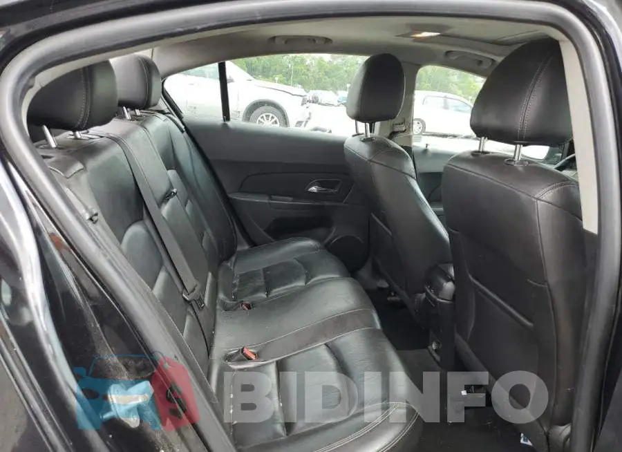 1G1PE5SB0E7233671 Photo# 10