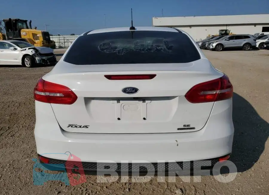 1FADP3F22FL216937 Photo# 6