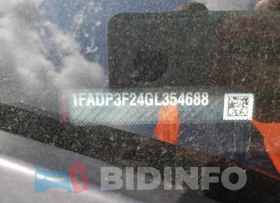 1FADP3F24GL354688 Photo# 12