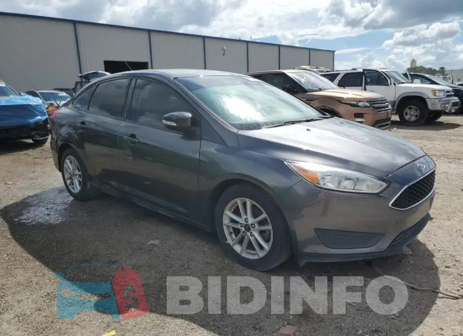 1FADP3F27HL327468 Photo# 4
