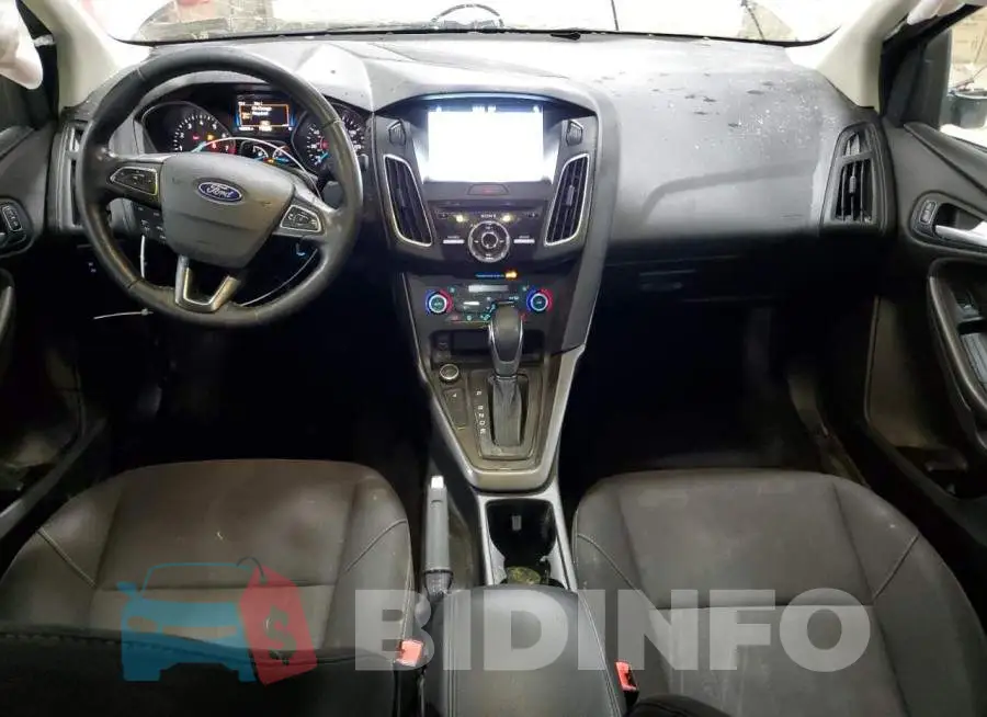 1FADP3H24HL240866 Photo# 8