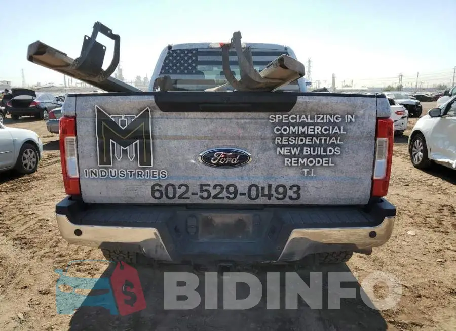 1FT7W2BT1JEB96745 Photo# 6