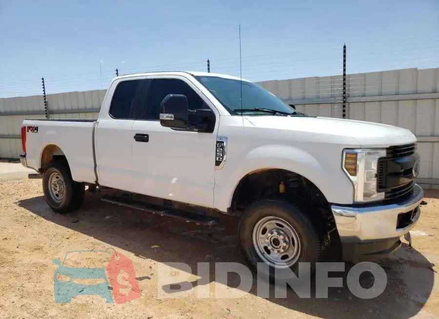 1FT7X2B63KED41339 Photo# 4